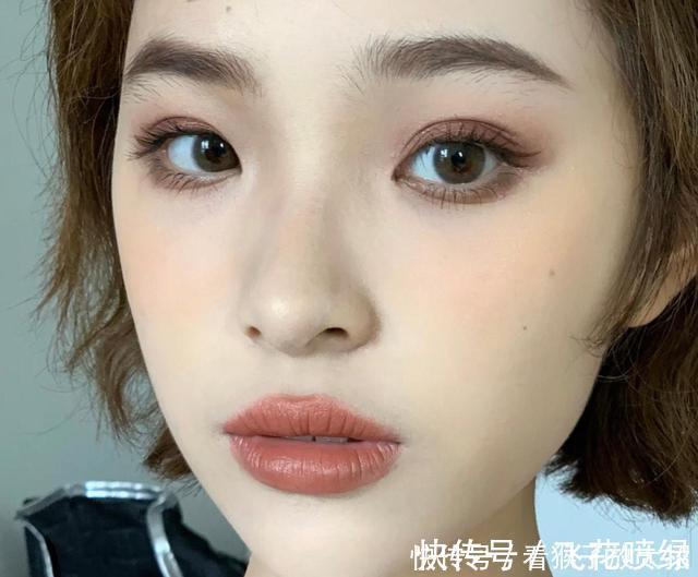 黄黑皮|今年偏“奶系”口红太火,大牌中就属这四只,显白又百搭!