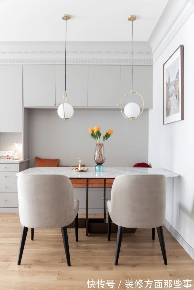 时尚感|焦糖色遇上高级灰，这个65平呈现不一样的时尚感