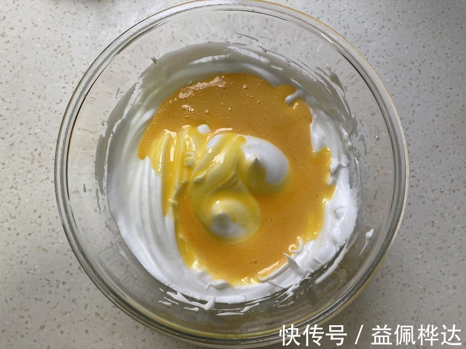 小饼|最近孩子迷上了这小饼,不加一滴水不加一滴油,酥脆可口,太香了