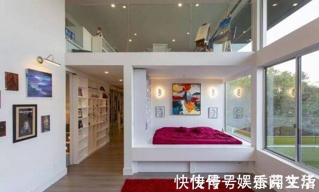 升降板|为了给老公圆梦,她砸7000万耗时三年把家改成“宇宙飞船”,网友这妻子从哪找的