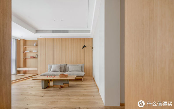 玄关|温州小姐姐的暖居,全屋原木风,180㎡的家自然舒适,把生活过成诗