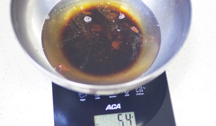 自制枸杞红糖马拉糕,新手也可以尝试,松软可口,做法很简单