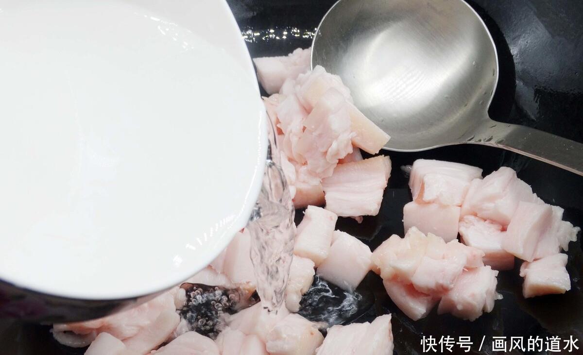 加盐|熬猪油,应该先加盐还是最后加盐?原来一直都做错了,涨知识了