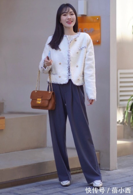 长筒靴 今年最流行的三双鞋子,比长筒靴更百搭和高级,穿在身上蛮显瘦