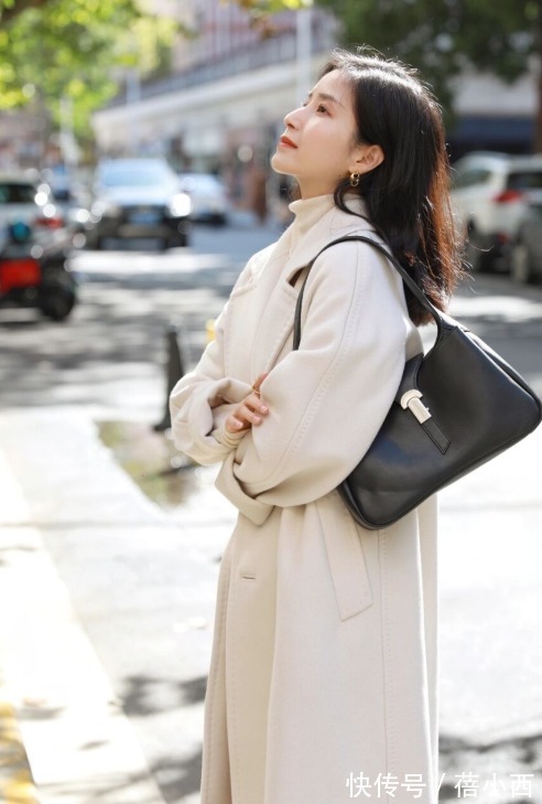 秋冬|遮肉显瘦不挑人,学会这几件时髦的大衣穿搭,温暖你整个冬天