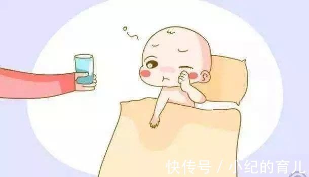 宝贝|宝宝是纯母乳喂养的,还需要喂水吗?!