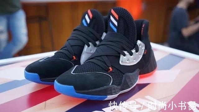 特步|特步林书豪一代:只要我不尴尬,尴尬的就是别人