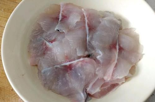 天越热越馋这鱼,每次做一大盆,鲜嫩爽滑,胃口大开吃精光