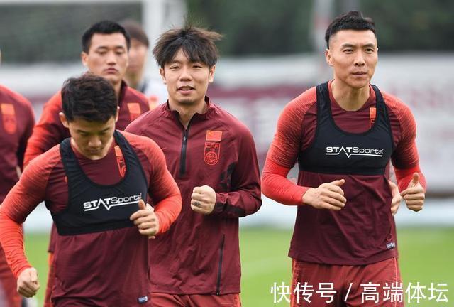 李铁|没人和国足踢热身赛!李铁还天天带球员练什么