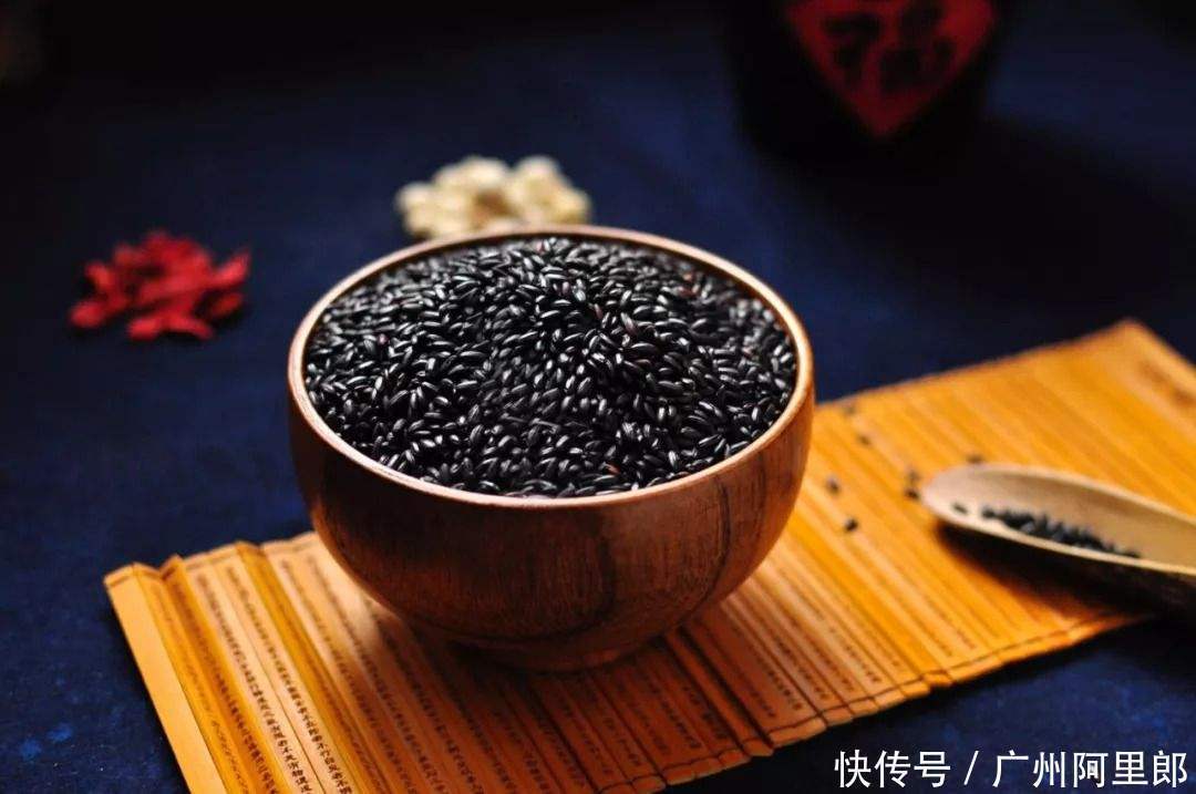 洗发水|头发生长靠什么?