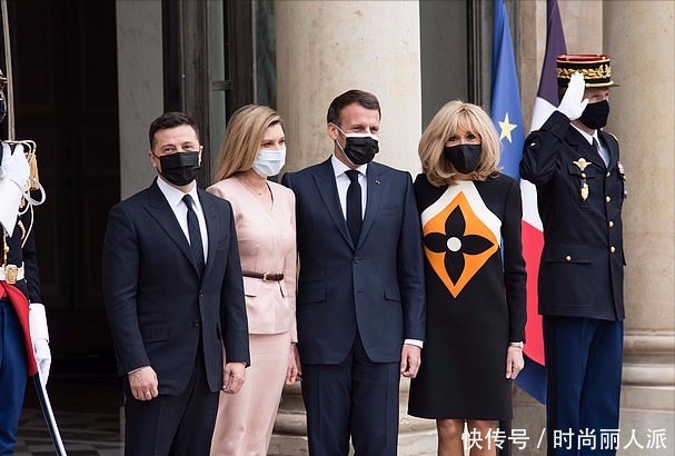 法国第一夫人|布丽吉特G7峰会放弃鸡窝头造型！LV老花黑裙太时髦，换了发型超美