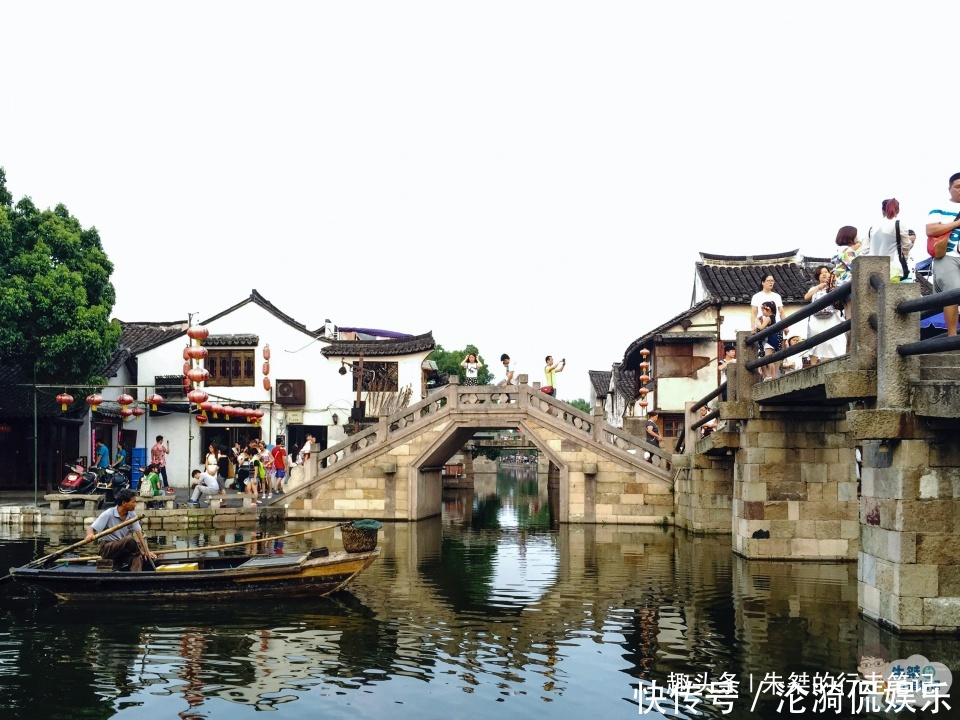 生活着的千年古镇 人们对其褒贬不一 有些人甚至表示去了不想再去