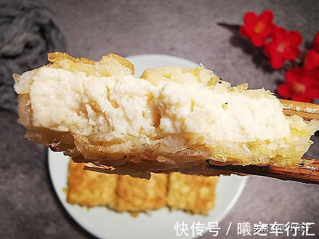 虾皮|一块豆腐，一把虾皮，就能做出饭店的招牌菜，外酥里嫩，真馋人