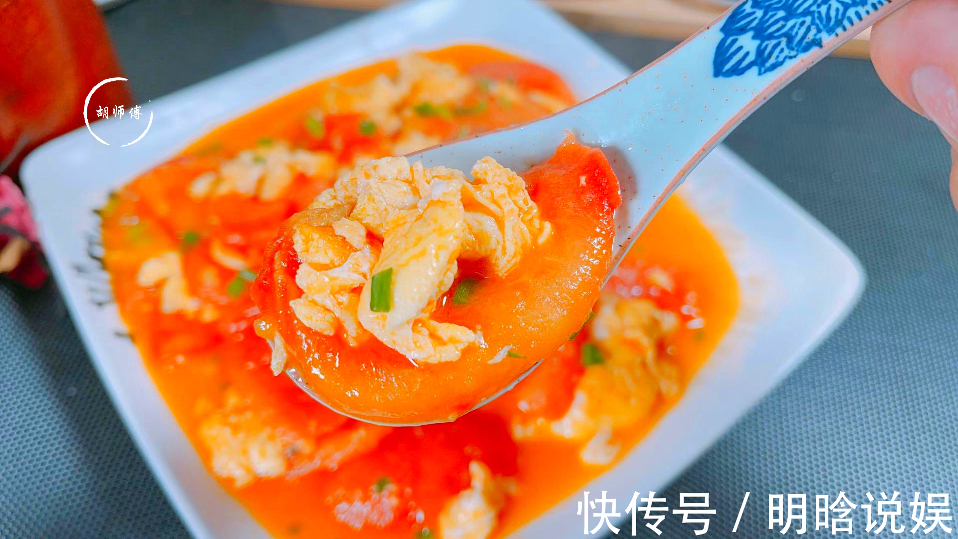 做番茄炒蛋时，有人先炒蛋，有人先炒番茄！都不对，教您正确做法