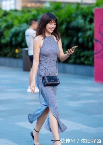 穿搭|街拍：美女休闲穿搭魅力十足让人眼前一亮