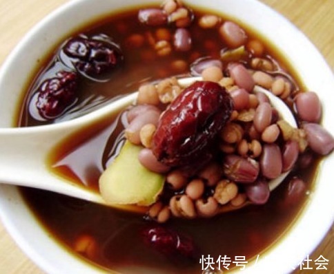 清热解暑|天热，多给家人煮这碗汤，比羊肉汤还滋补，比绿豆汤还清热解暑！