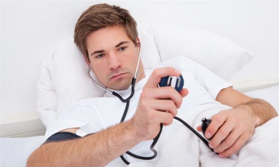 寒冷|为什么一到冬天，血压就容易升高？天冷时如何稳住高血压？