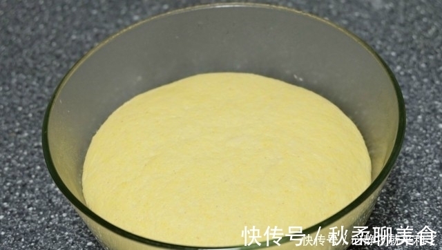 粗粮细做,玉米面最好吃的做法来了,不用蒸不用烤,孩子们都说好