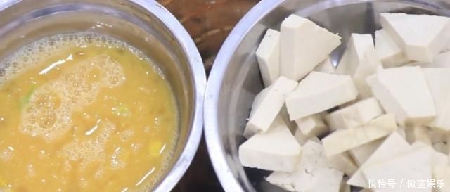 鸡蛋|1块豆腐，2个鸡蛋，不用水不用面，没想这么做如此好吃，太香了