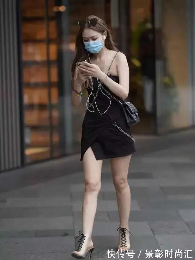 美女 难道今年流行透明高跟凉鞋吗?30位美女穿出了简约而不简单的效果