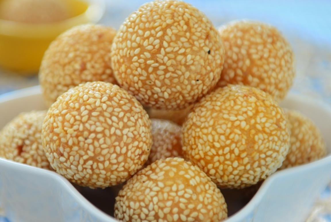 做麻团,掌握3个关键点,保证个个空心,不塌陷不开裂,零失败