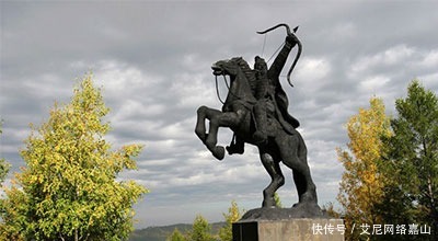 时刻|扎木合笑里藏刀想致成吉思汗于死命,成吉思汗在危急时刻将计就计