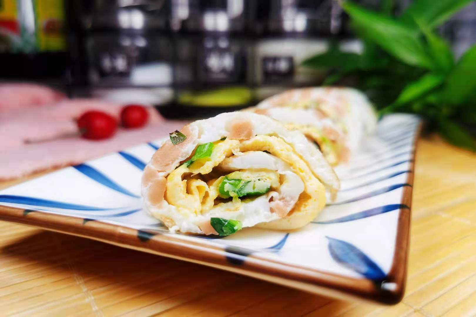 鸡蛋卷早餐，10分钟上桌，营养丰富又顶饱，精神饱满一整天