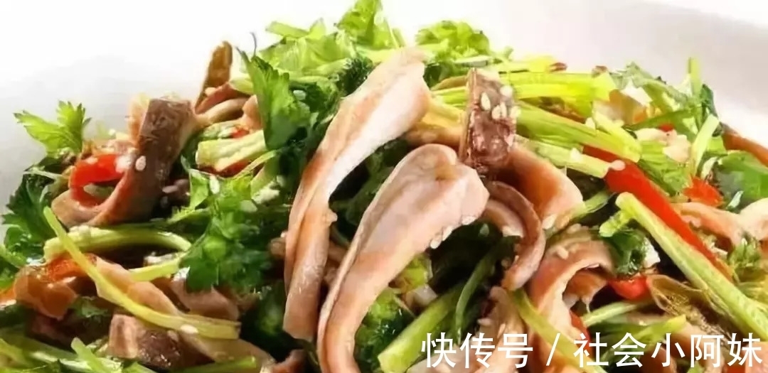 美味|教你营养美味的金针菇拌猪肚,简单易做又爽口解馋,一盘都不够吃