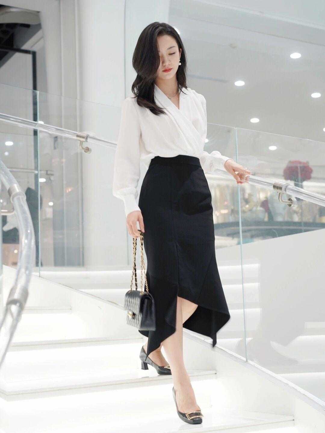 裙子|秋冬如何穿搭优雅又温柔?可以试试裙子,绝对的女人必备款