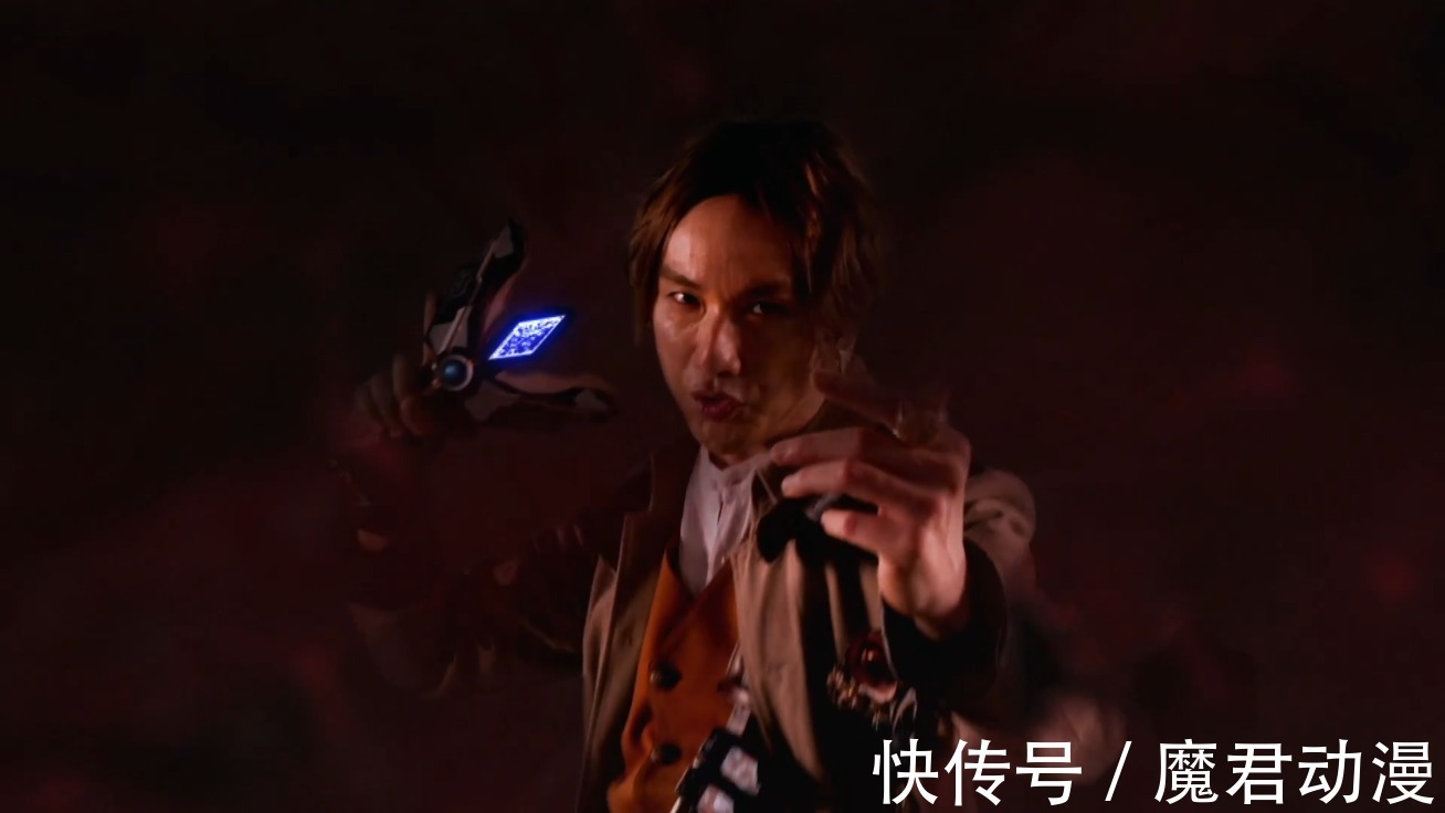 希特拉姆|特利迦奥特曼:伊格尼斯成功适应黑特,抓走结名只为引出仇敌