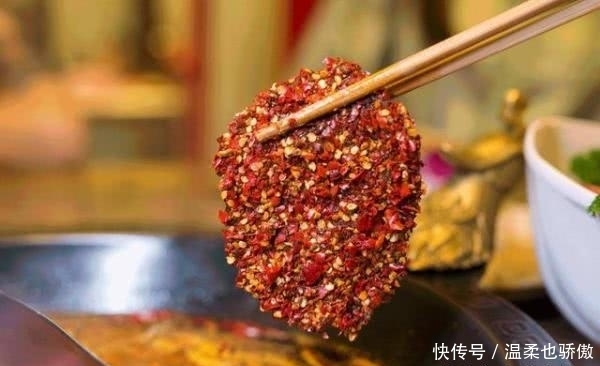 北方人吃南方的火锅,盘点南方火锅中的菜品!第六名是最重口味!