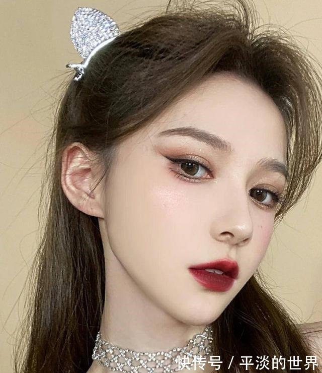 橘色调 看惯了素颜,来看适合浓妆的口红,纪梵希高级炫酷,香奈儿艳丽!