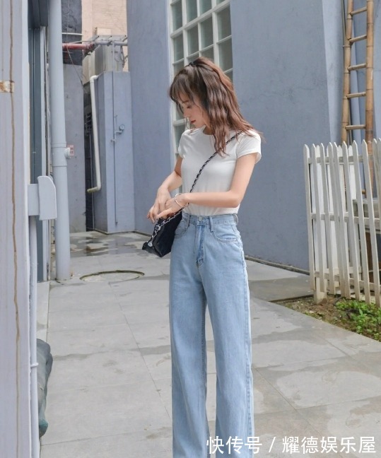 搭配|还在为穿搭烦恼?这些必备的衣服是首要的选择,百搭不易出错