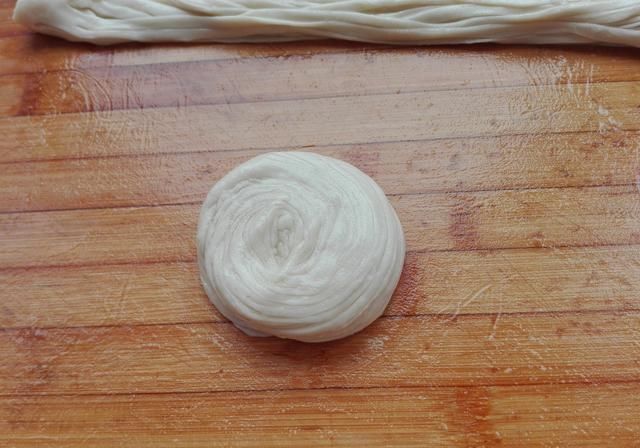 外酥|早餐就馋它,不发面不烫面,外酥里软层次多,凉了也不硬,超好吃