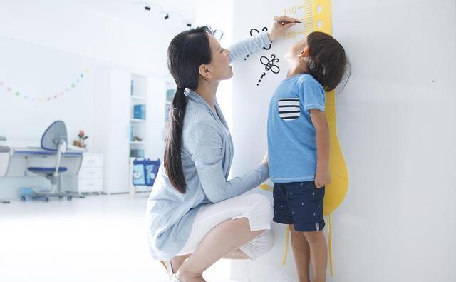 婴儿期|孩子青春期,停止长高前有3个预兆