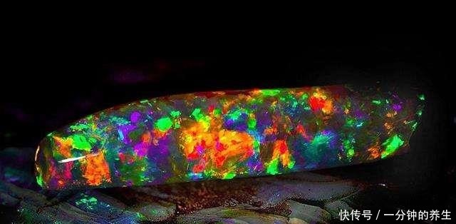 变色|欧泊——备受世人喜爱,可以变色的“神奇”宝石!