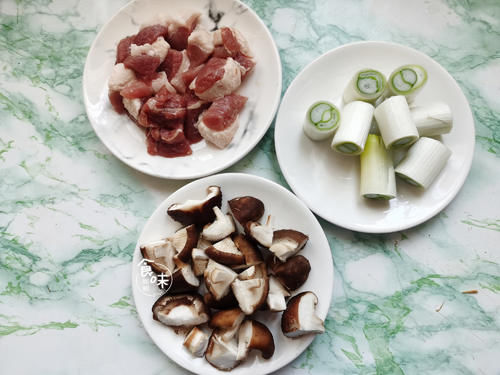 饺子馅就要这样调，鲜香味美，有肉又有菜，寓意今年有个好兆头