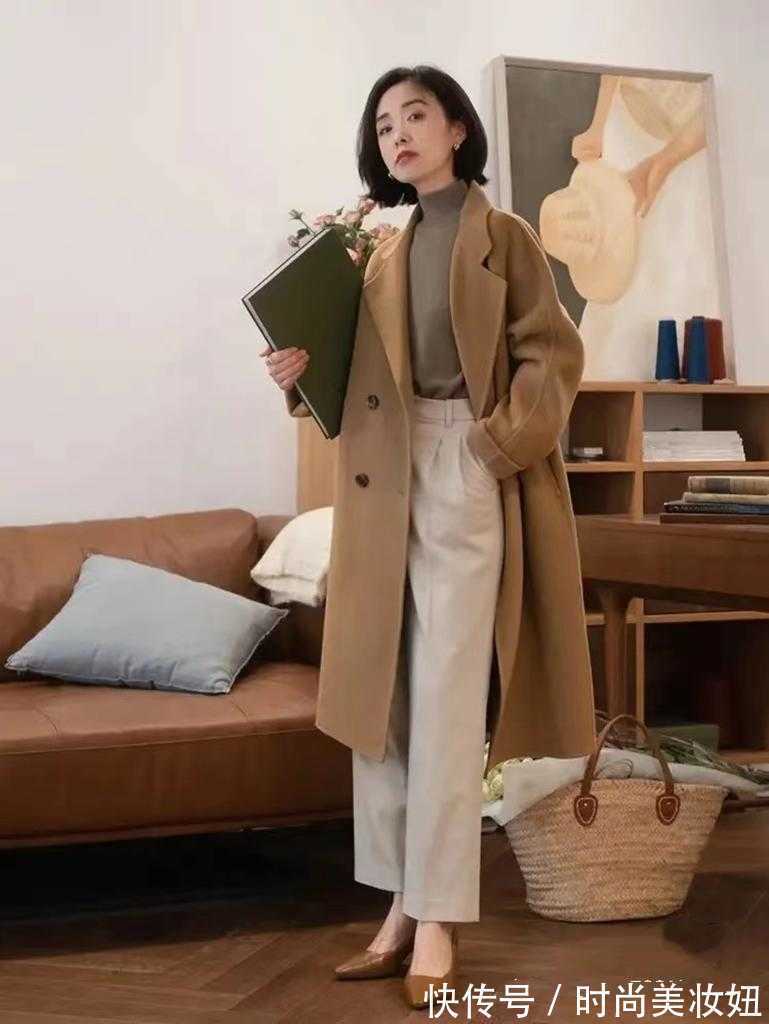 半身裙 大衣这2种搭配甩小黑裤几条街,优雅又显气质,适合40岁女人