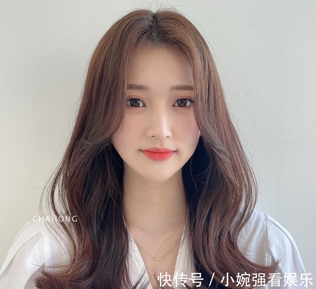 齐下巴|换个形象换种心情,新人气发型4种送给你,你看美不美