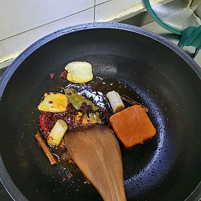 羊蝎子炖白萝卜