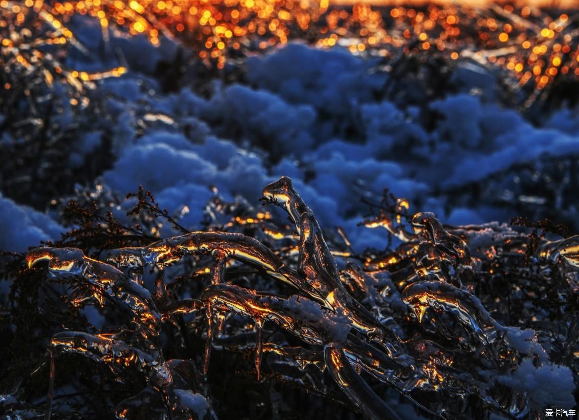 美丽的北国风光，千里冰封，万里雪飘