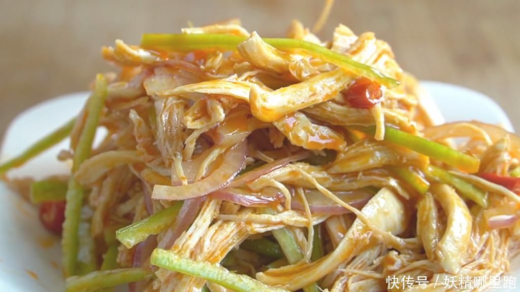 立秋之后贴秋膘，鸡胸肉不炒不炸不煲汤，麻辣美味不发胖，营养减脂两不误