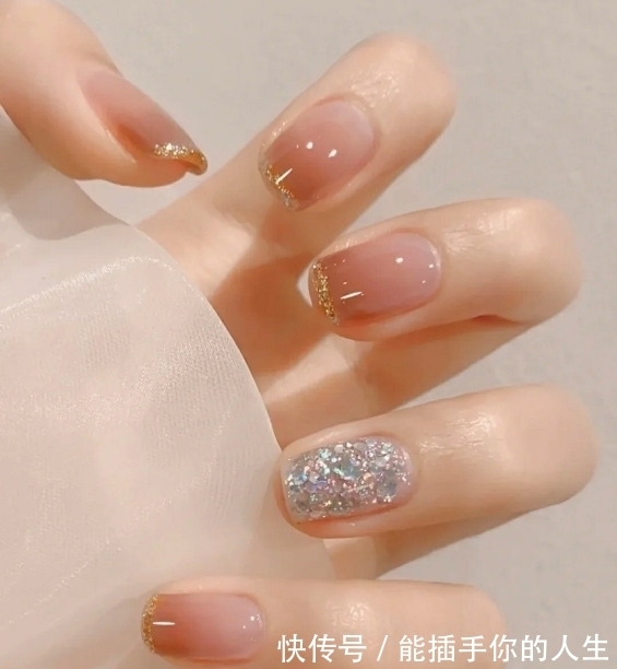 夏日|夏日里的小清新美甲,唯美百搭又时尚,款式多样可以自由选择