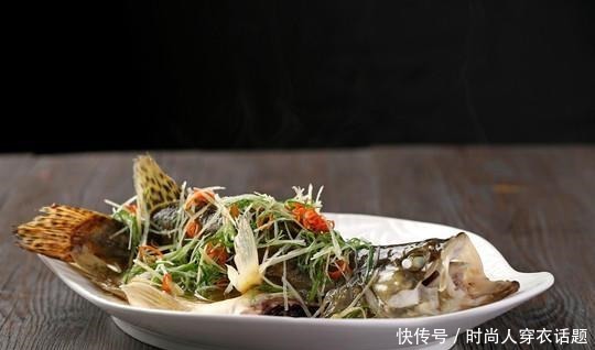 一年四季|一年四季都有桂花鱼,将桂花鱼蒸得如一朵“鯚花”,就应该这样做