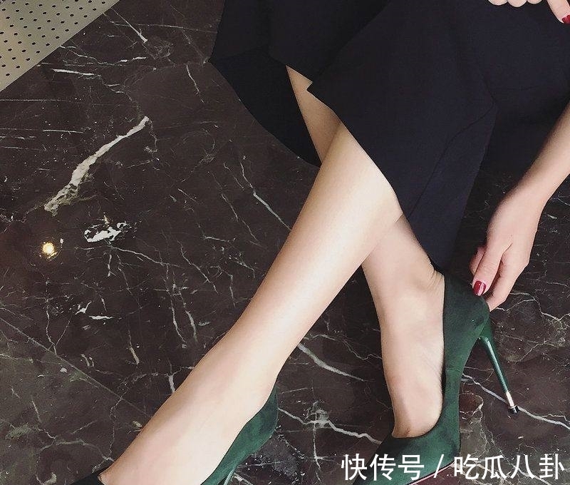 时尚|女人鞋柜里永远缺一双高跟鞋,性感魅力受到时尚潮人的追捧