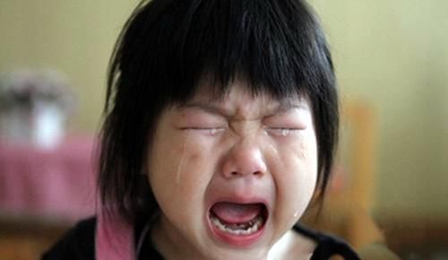 气鬼|“小气鬼”从小就能看出来,多半出于四种家庭,别全怪孩子