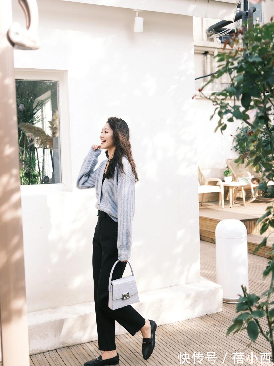 半身裙 优雅女人都会穿“毛衣开衫”,看她们就知道了,骨子里透着高级感