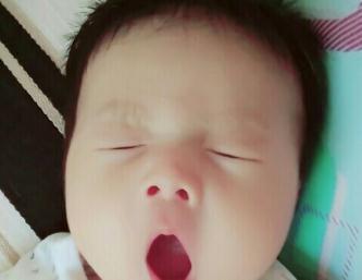 宝妈|研究显示:3岁娃大脑发育完成90%,辅食营养跟得上,宝宝更聪明