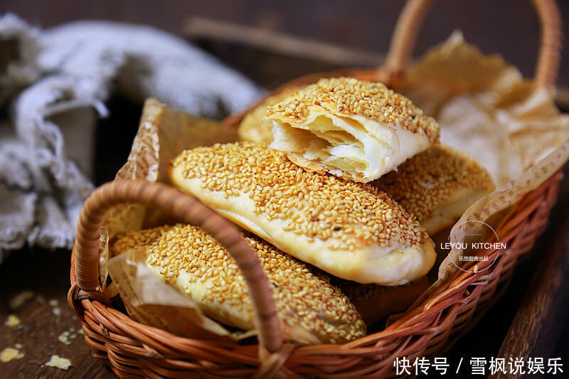 不用发面，在家做出层次分明、酥到掉渣的烧饼，学会可以开店