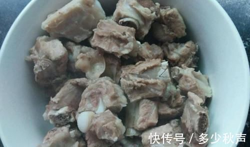 碱性|冬天，女人要多吃这种“碱性食物”，皮肤好，头发乌黑，牙齿健康